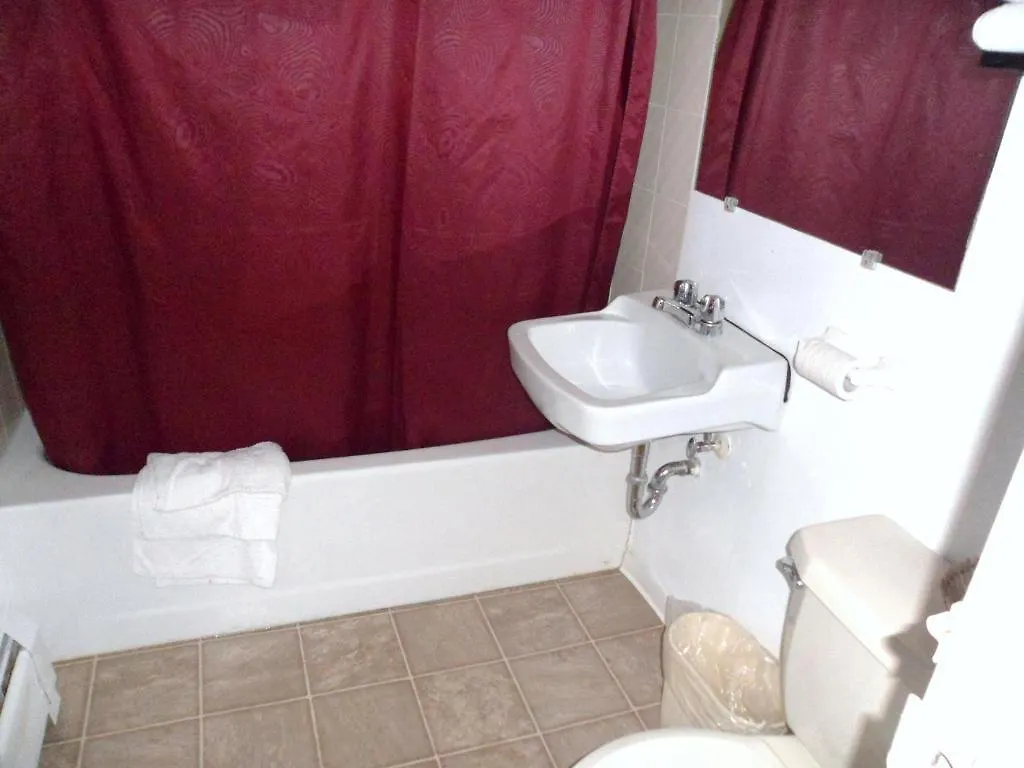 **  Aston Villa Motel Niagara Falls Canada
