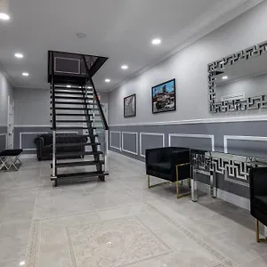 Inn Luxury, Niagara Falls